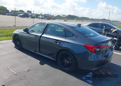 2024 Honda Civic Sport z USA, uszkodzony, nr VIN 2HGFE2F55RH591947